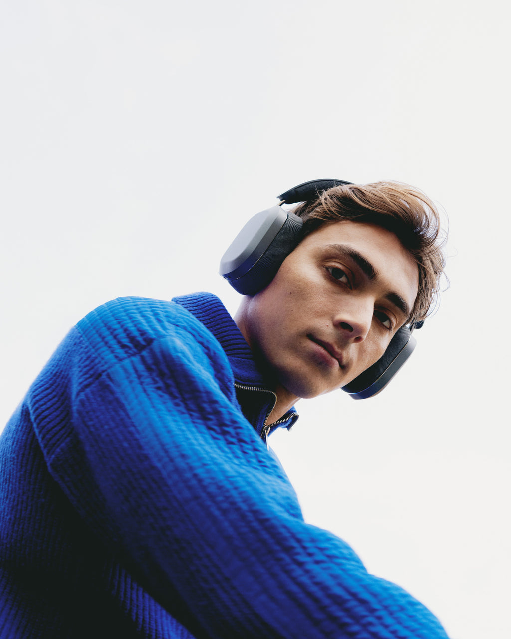 Audífono Bluetooth Over-Ear Mondo