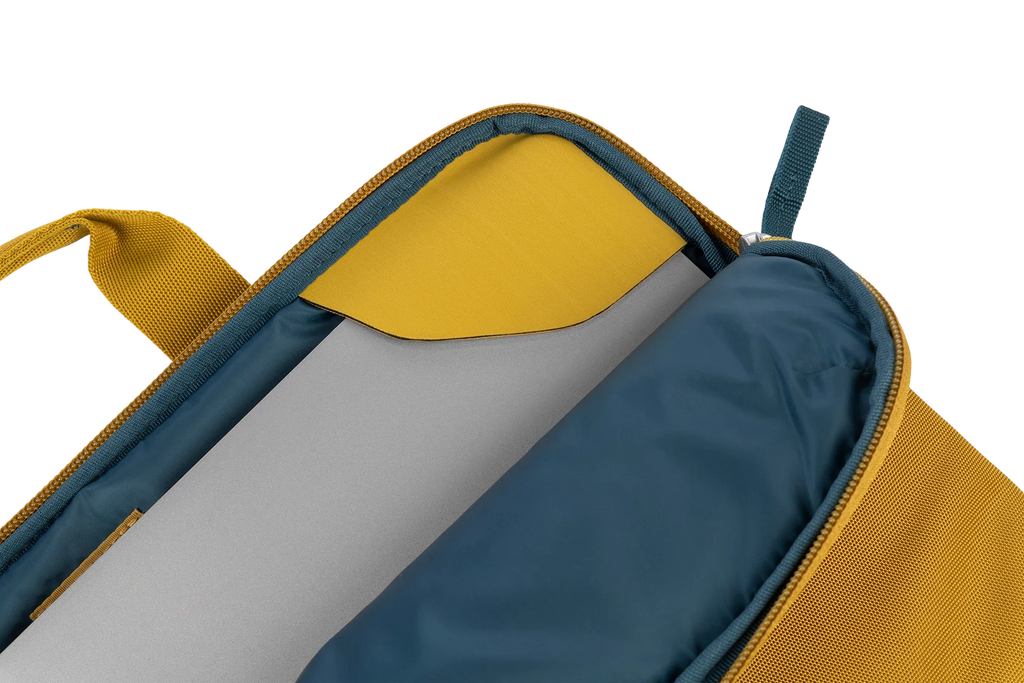 Bolso Súper Delgado Tucano Smilza Notebook/Macbook